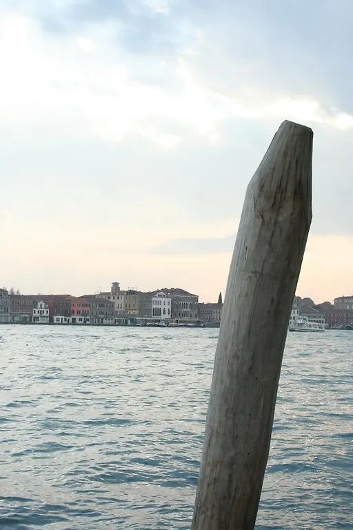 Bed and Breakfast Ai Sognatori Venecia 0*,  Italia