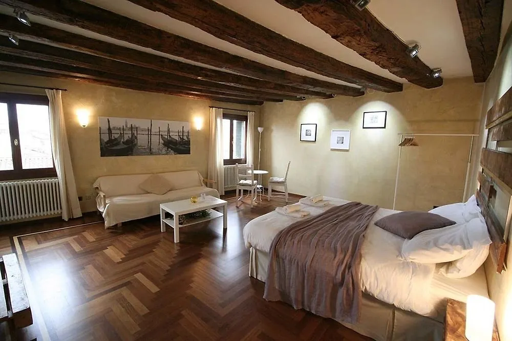 Bed and Breakfast Ai Sognatori Venecia 0*,