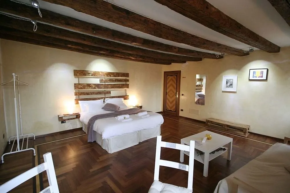 Ai Sognatori Bed & Breakfast Venice